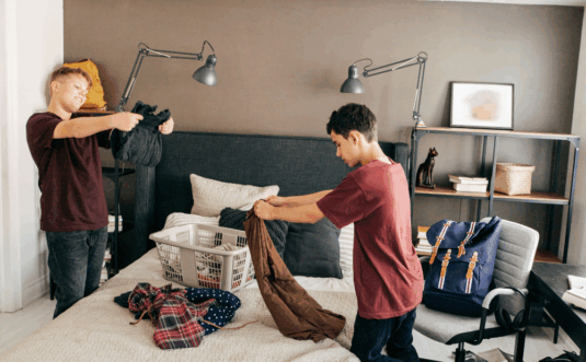 4 Frauen und ein Gott, der ihnen nahe ist – Im Gespräch mit Nicola Vollkommer